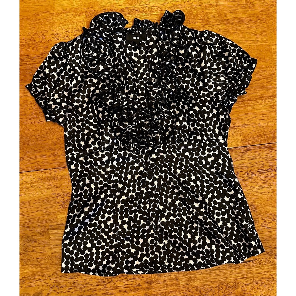BCX dressy ruffle collar top medium